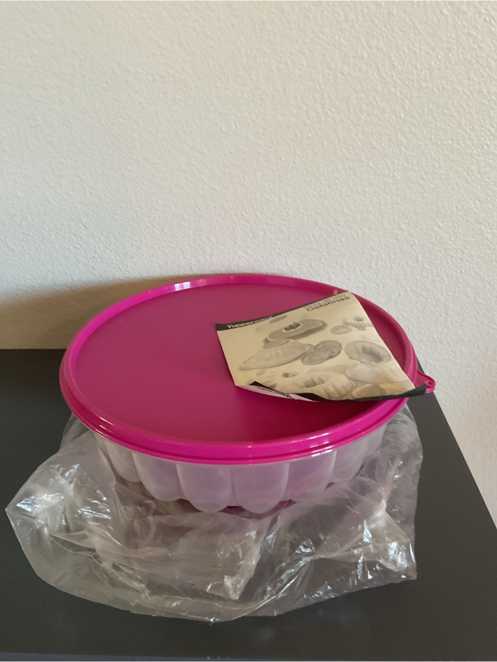 Tupperware Hot Pink Gelatin Mold